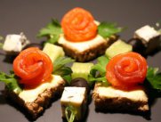 Канапе с морепродуктами