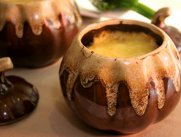 Макароны с ветчиной, запеченные в горшочке