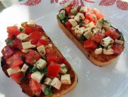 Брускетта с сыром