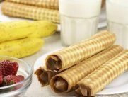 Простой десерт из вафель