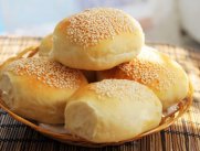 Булочки с кунжутом своими руками - рецепт